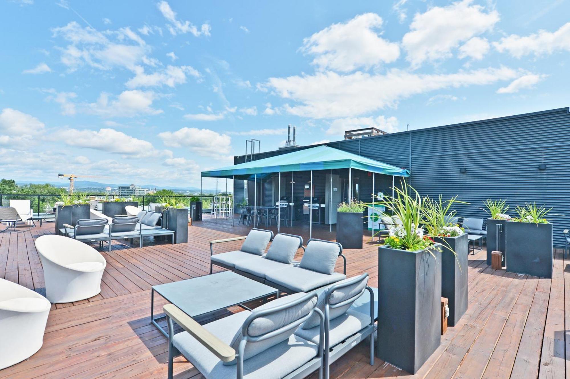 La vie est belle: FREE PARKING, GYM, ROOFTOP TERRACE Ville de Québec Extérieur photo
